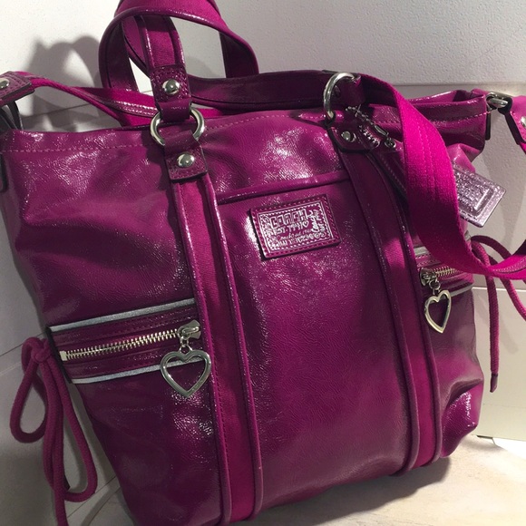 Coach NWT poppy daisy glam gloss berry patent leather berry shoulder bag - Picture 1 of 14